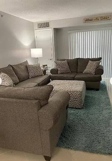 Photo - 3215 S Ocean Blvd Unidad 407