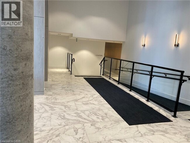 Photo - 15 Wellington St S Unit 814