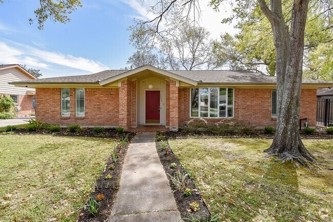 Building Photo - 5531 Yarwell Dr Rental
