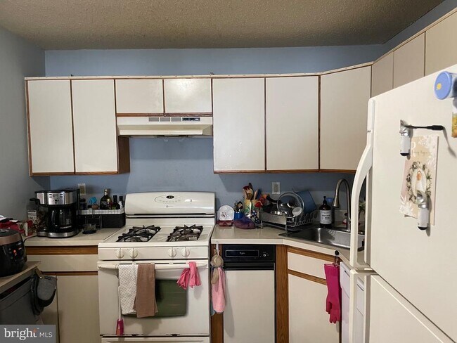 Photo - 5 Chamberlin Ct