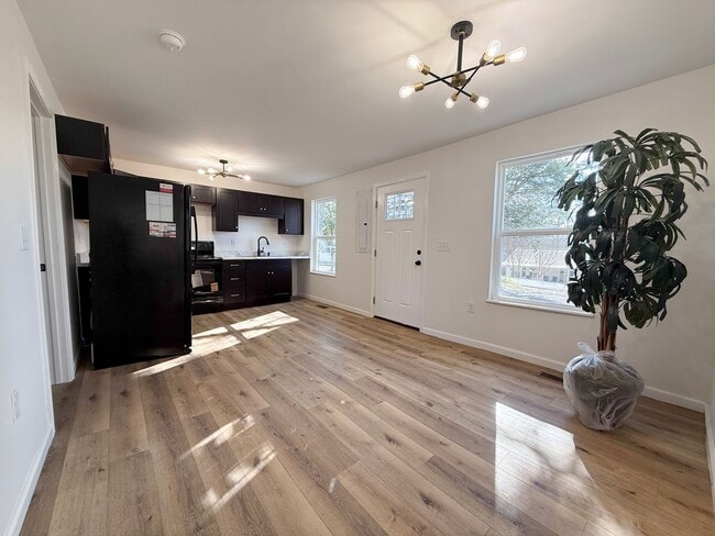 Photo - Cozy Newly Remodeled 2-Bedroom Single-Level Home Near TTU