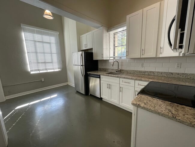 Building Photo - Culpeper Lofts - Building A Unit 104