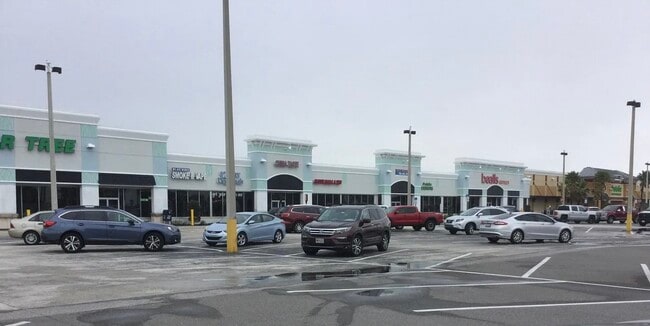 Photo - 15 Alamanda Dr