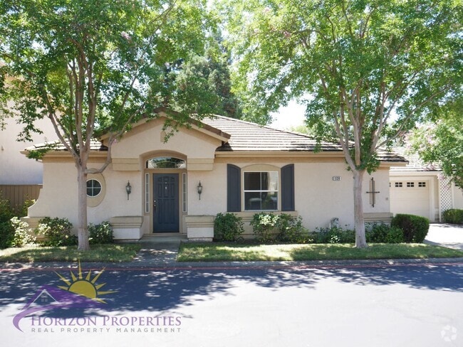 Building Photo - 3 Bed 2 Bath 1,130 sqft Single Family Home...