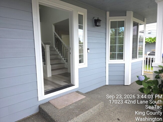 17023 42nd Ln S