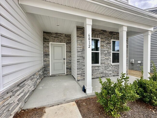 Photo - 6012 Chumbley Pt Rd