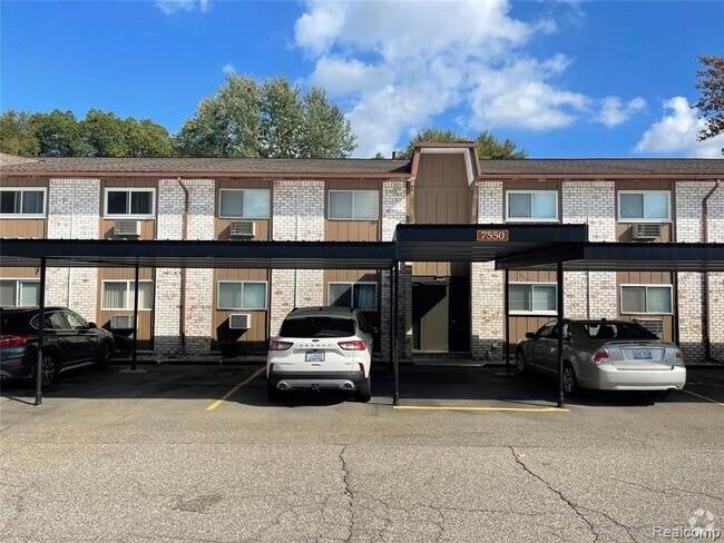 Building Photo - 7550 Woodview St Unit 3 Rental