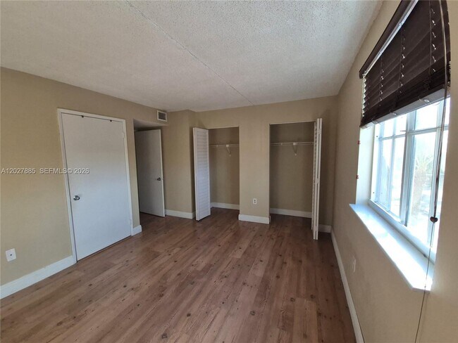 Photo - 6045 NW 186th St Unit 308