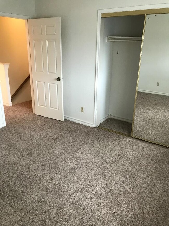 Photo - 2605 Enfield Rd