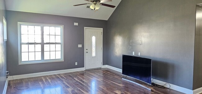 488 Medallion Cir