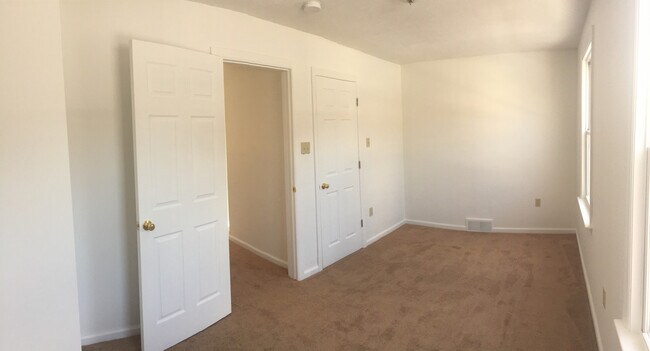 Photo - 2 Bedroom Shaler Single Family House