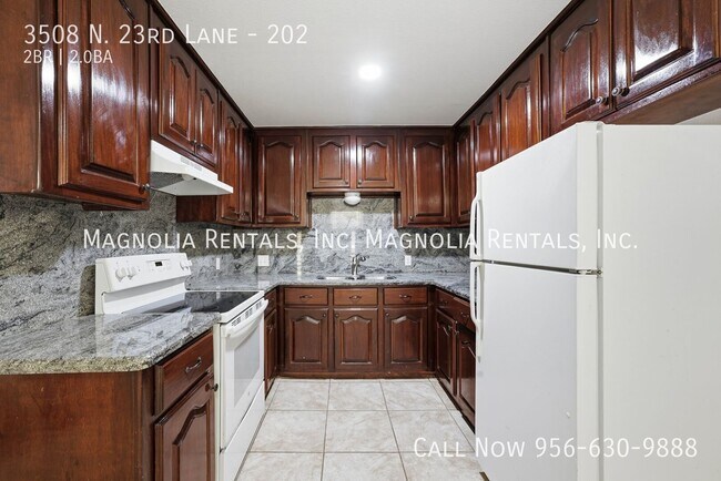 3508 N 23rd Ln Unidad 202