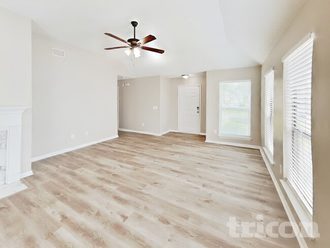 Photo - 316 Pine Ridge Ln