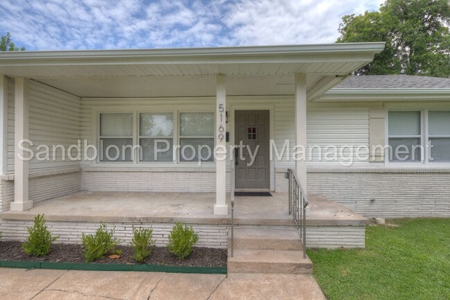 Photo - For Lease | $1300 Rent | Available Now!