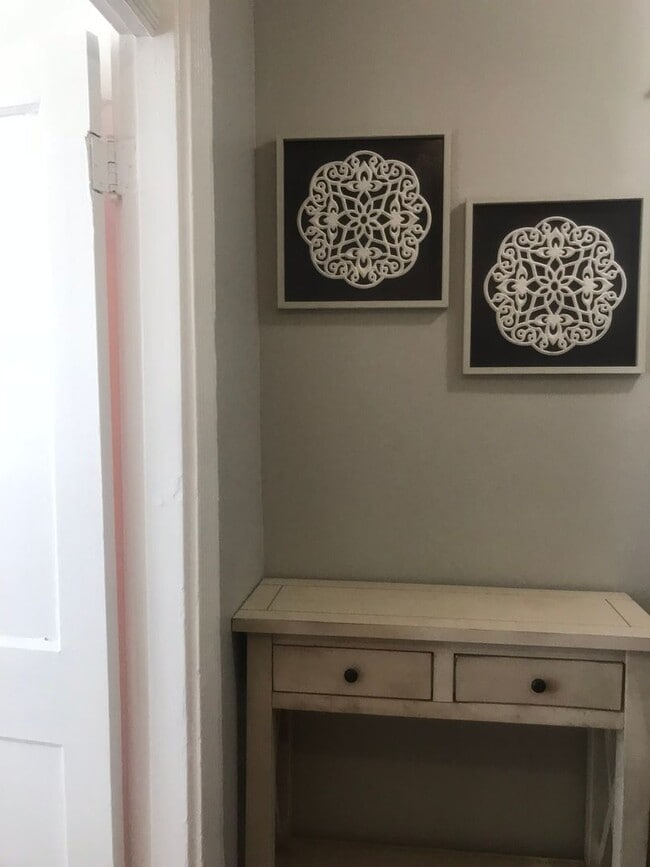 Photo - Fenway Living!! 1 Bed Split or 1 Bed