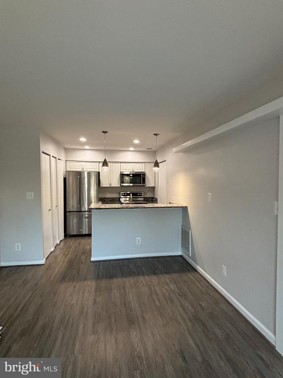 Photo - 7604 Lakeside Village Dr