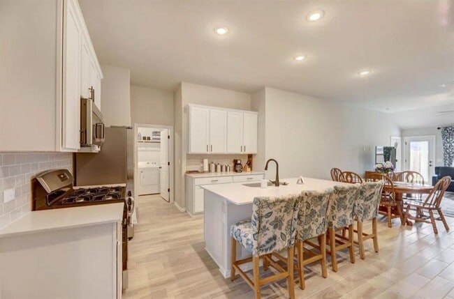 Photo - 159 Periwinkle Ln