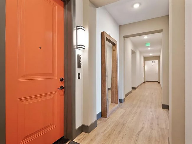 Photo - Premier 2/2 Condo in The Cannery- $500 OFF...