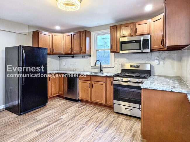 Photo - 5215 Muth Ave