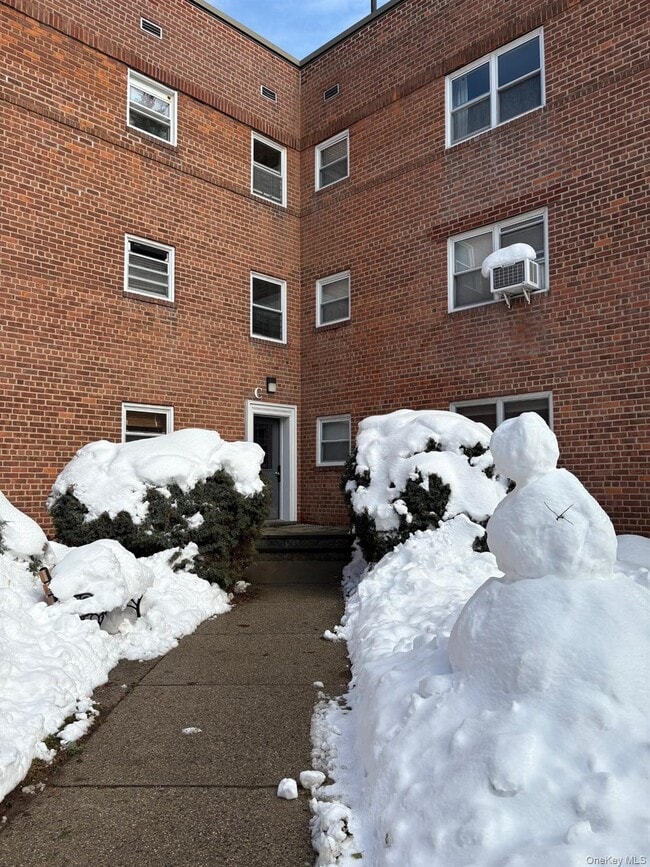 Photo - 330 Broadway Unidad C-1