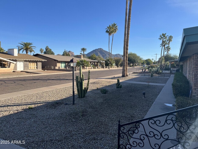 Photo - 3713 E Glenrosa Ave