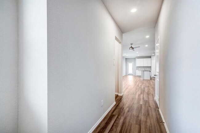Photo - 9304 Colonial Bent Pl
