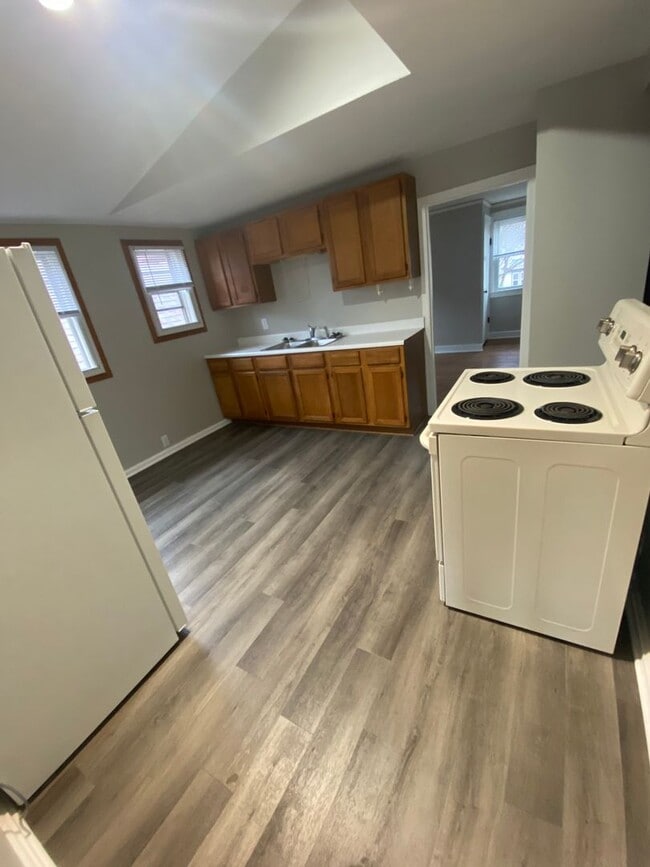 Photo - 1622-24 S 58th Unit Upper