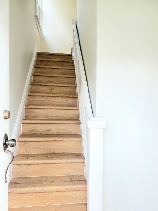 Photo - 376 VAN NOSTRAND Ave Unit 2