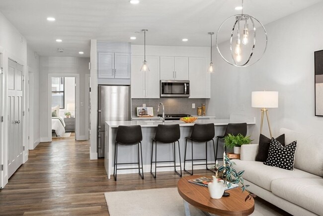 Photo - 181 Bennington St Unidad 1