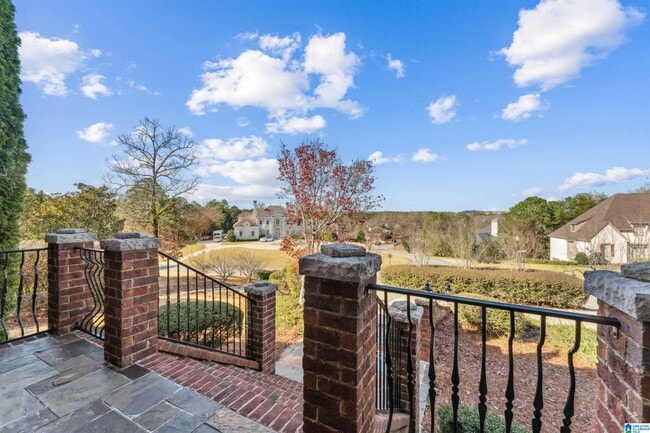 Photo - 2005 Lake Heather Dr