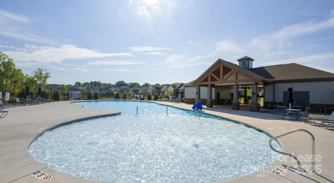 Photo - 177 Reids Cv Dr Townhome