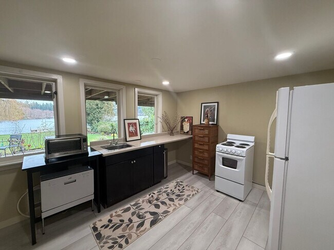 Photo - Charming 1 bed, 1 bath overlooking Lake Ballinger in Edmonds Bottom Floor Of Duplex $2350/mo.
