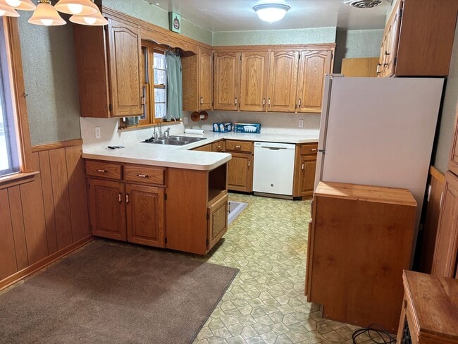 Photo - Grandville ranch available now