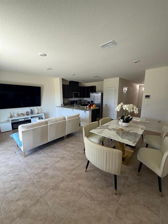 Photo - 1419 Plank Pl