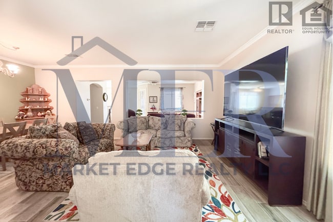 Photo - 4Bed/2Bath Furnished Home at Loop 101/Peor...