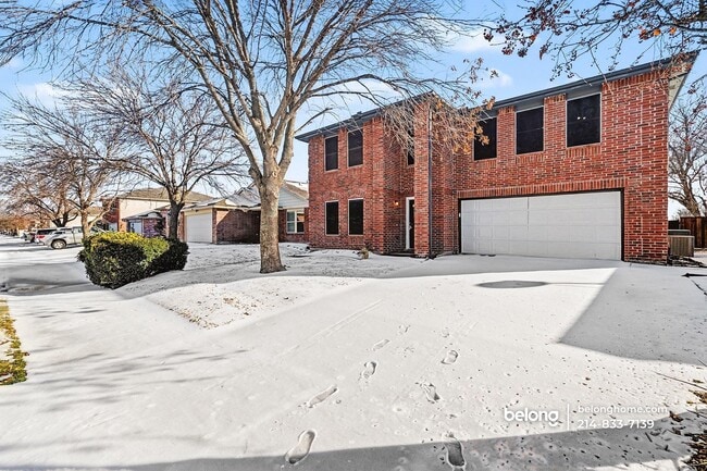 Photo - 2256 White Oak Dr