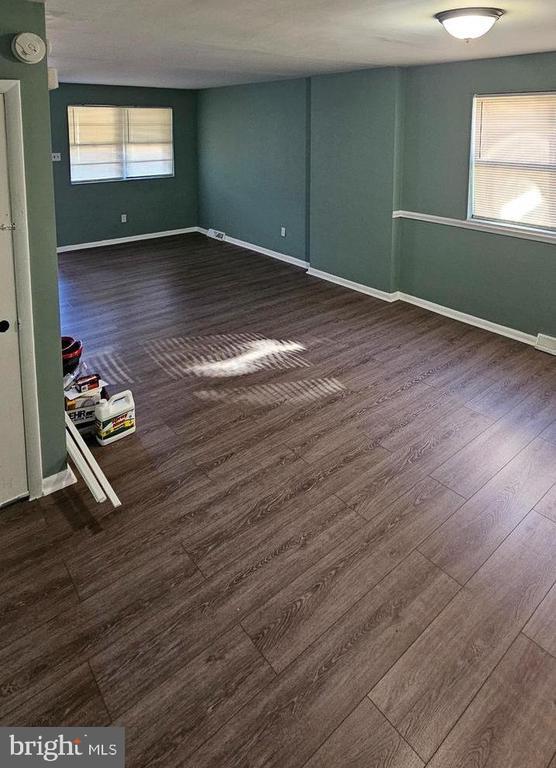 Photo - 1144 Collings Rd