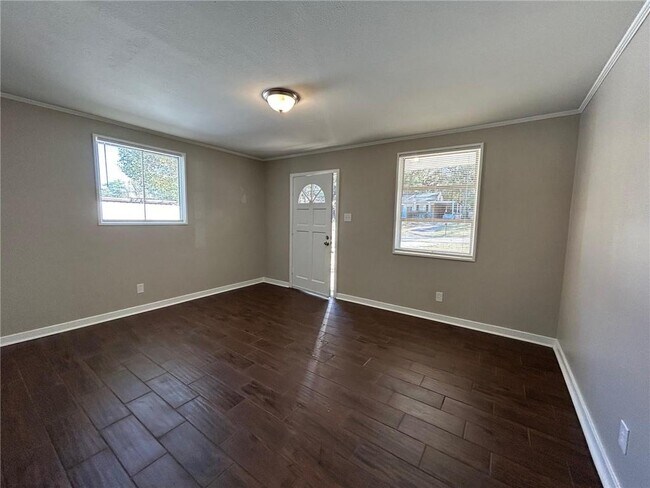 Photo - 4010 Sunnyvale Ln S