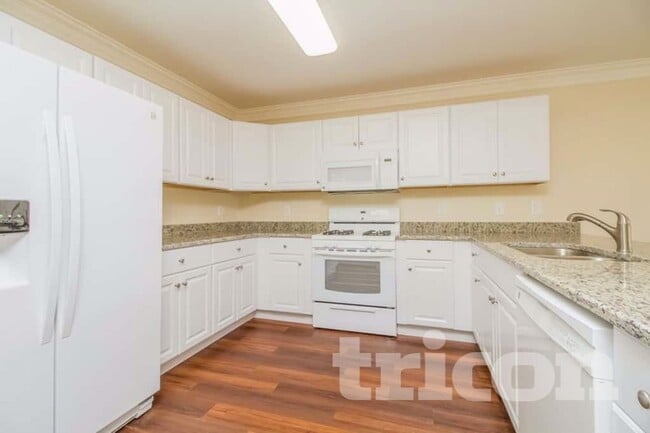 Photo - 2008 Prescott Way