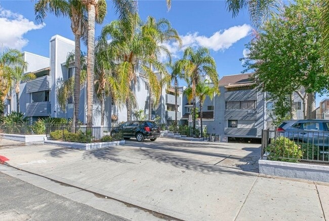 Building Photo - 7640 Oso Ave Unit Oso Ave