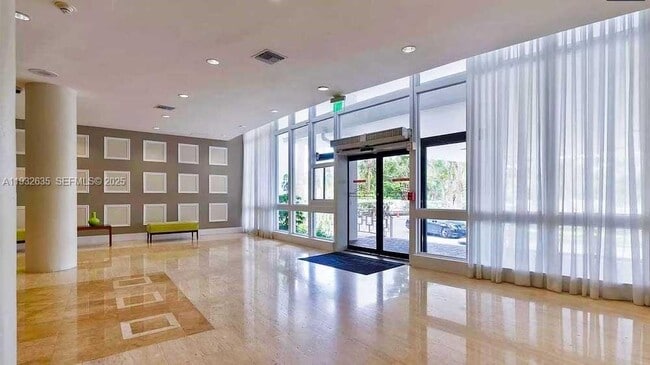 Photo - 7441 Wayne Ave Unit 1P