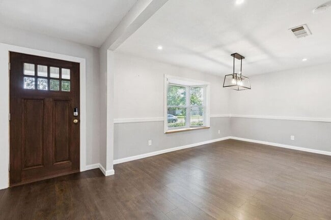 Photo - 3324 Claymore Dr