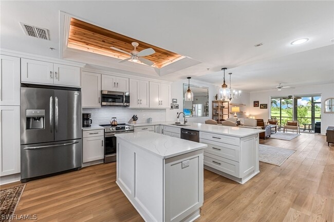 Building Photo - 26991 Clarkston Dr Unit 8106