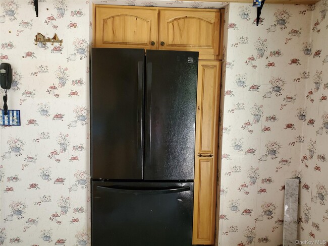 Photo - 30 Jervis Ave