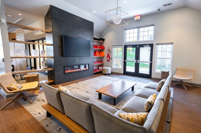 Collegiate Suites of Blacksburg