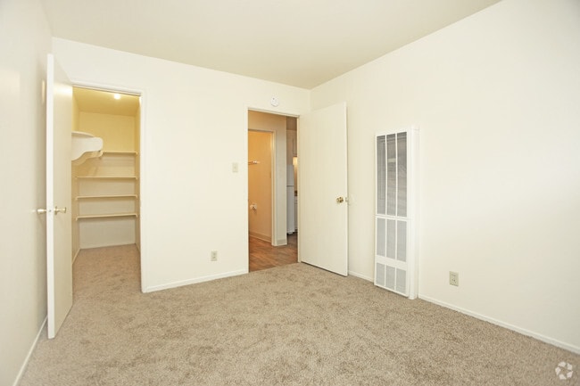 One Bedroom, One Bathroom