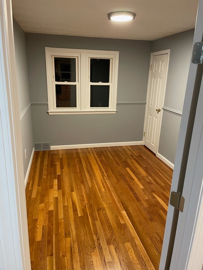 Photo - 85 N Branch Pky