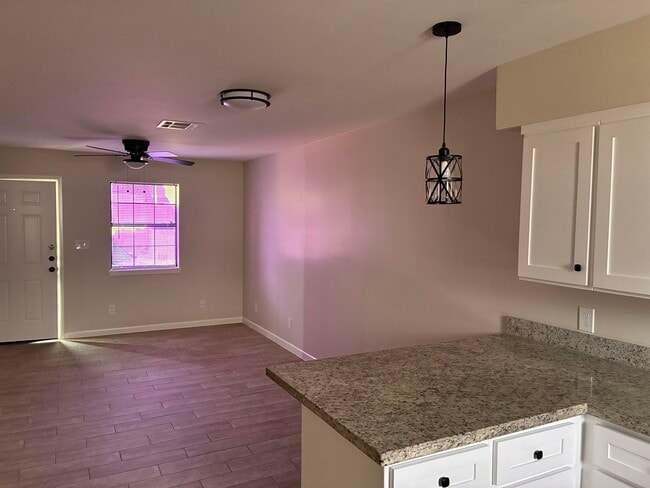 Photo - 3001 E Price St Unit 9