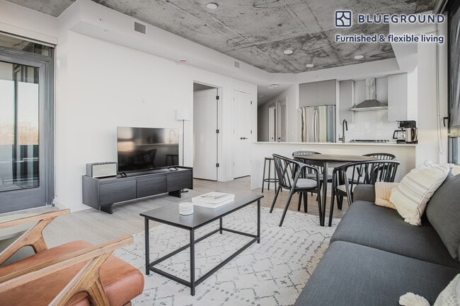 Photo - 3030 Potomac Ave Unidad FL3-ID1028