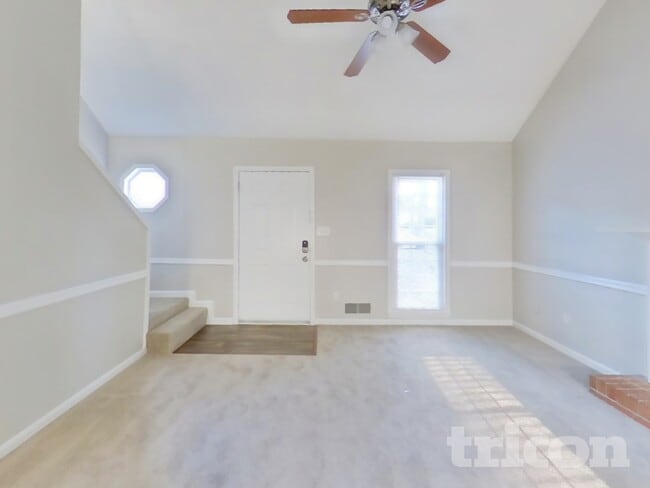 Photo - 2796 Mountbery Dr